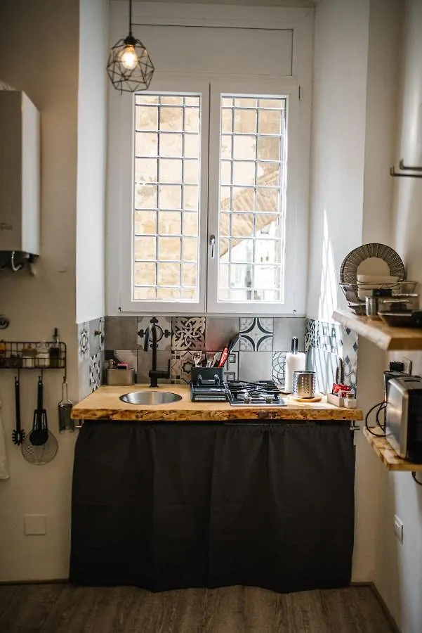 Appartamento Umbrian Concierge - Factory House La Viola Perugia Italia
