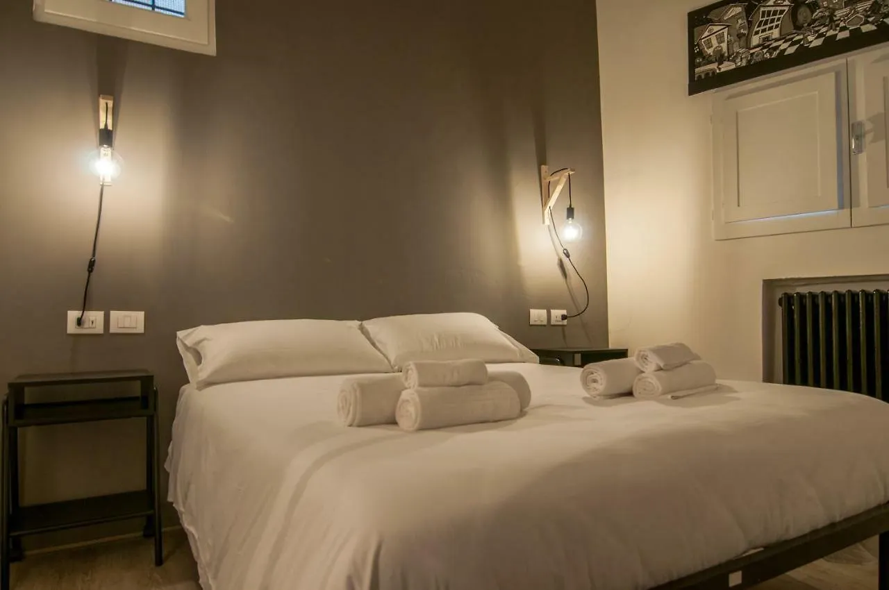 Appartamento Umbrian Concierge - Factory House La Viola Perugia Italia