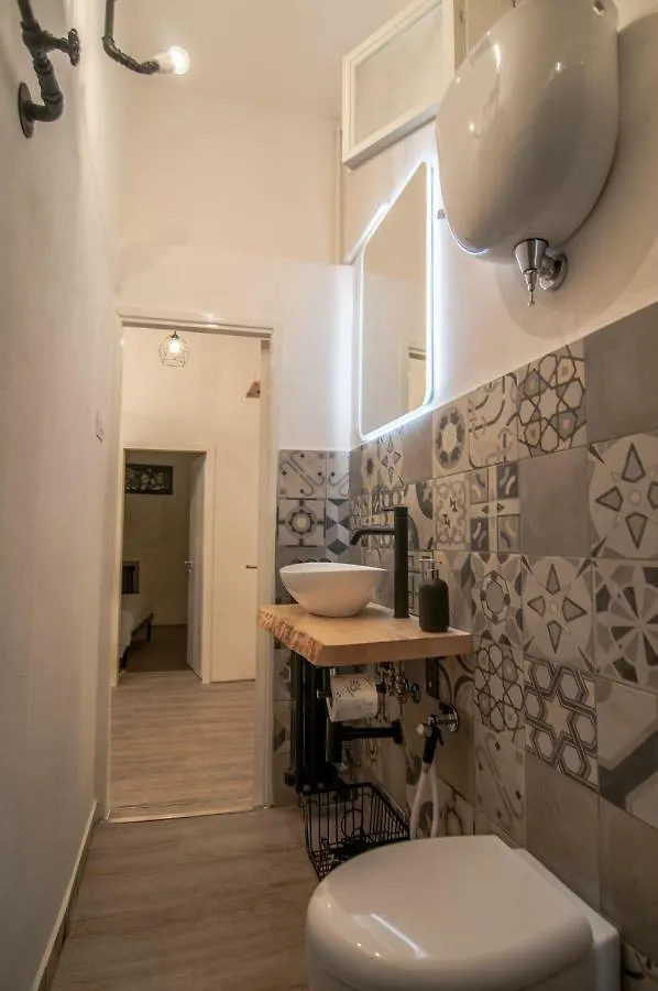 Umbrian Concierge - Factory House La Viola Apartment Perugia
